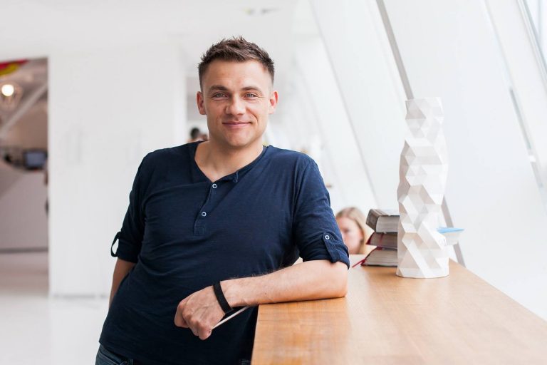 Andrew Yaroshenko photo